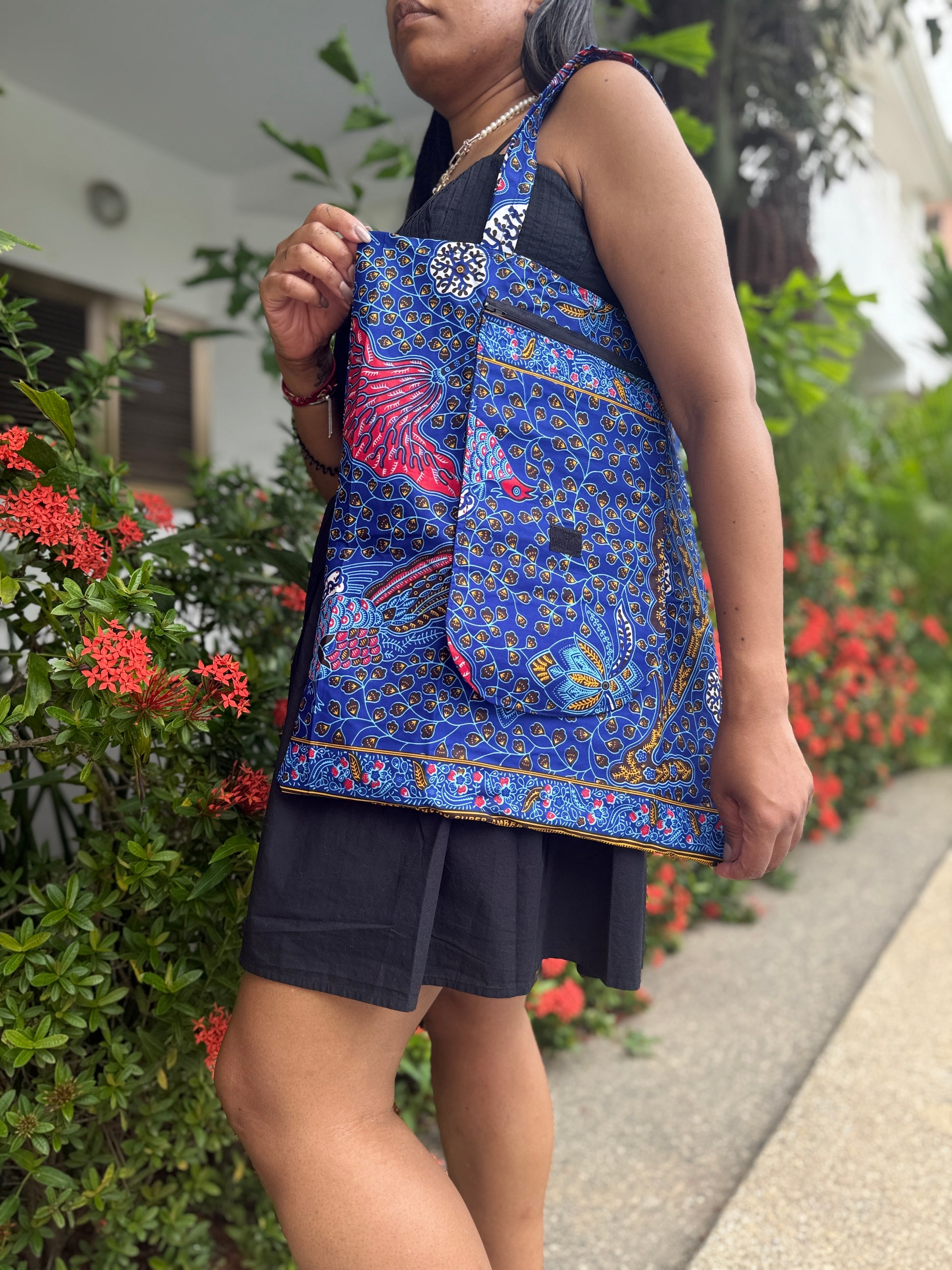 Akɔ - bag bag in foldable wax, handmade to Lomé