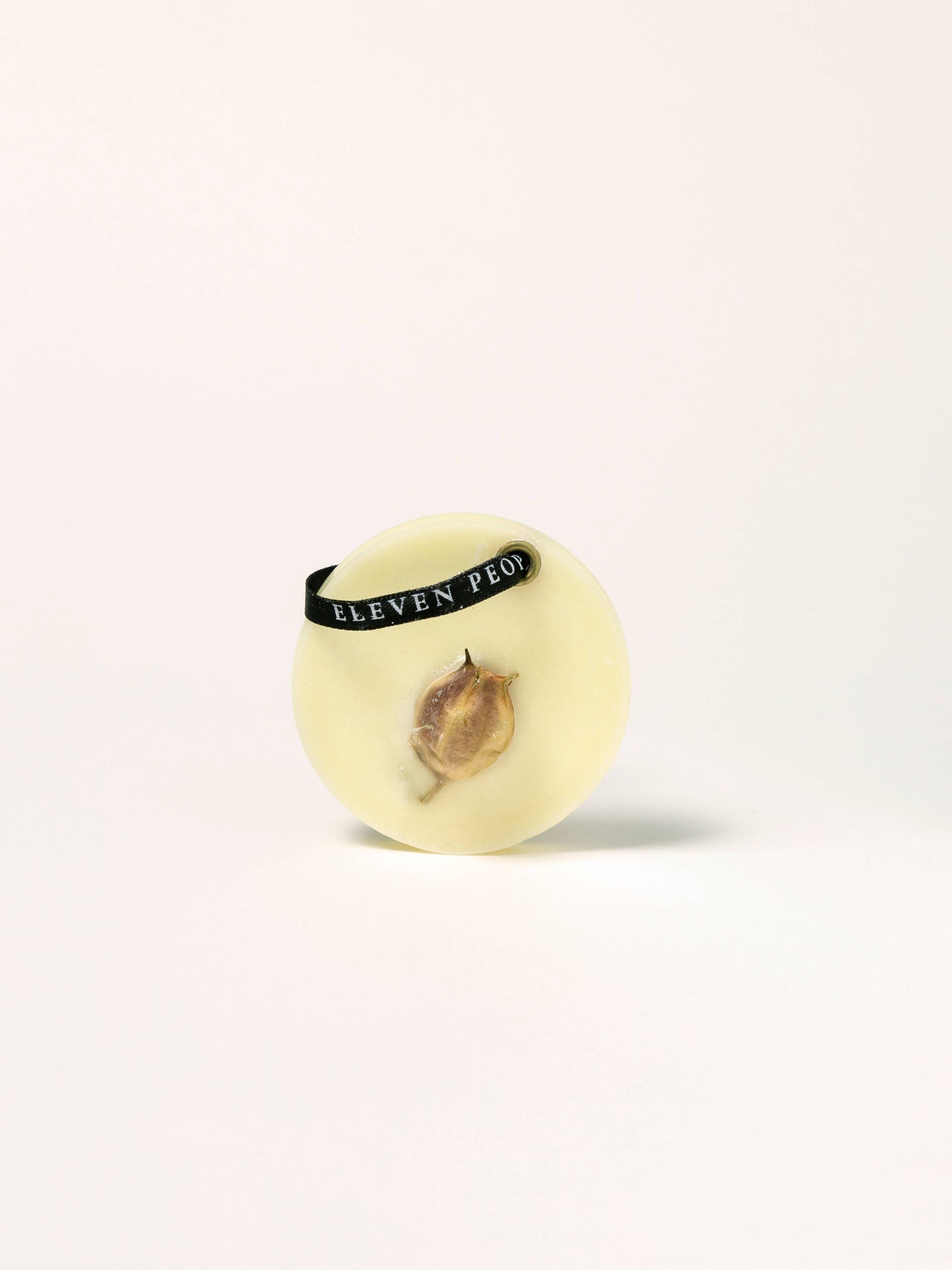 06. MOSCO Odświeżacz powietrza do szafy Bergamot, Neroli i Amber Wax / 2 rozmiary