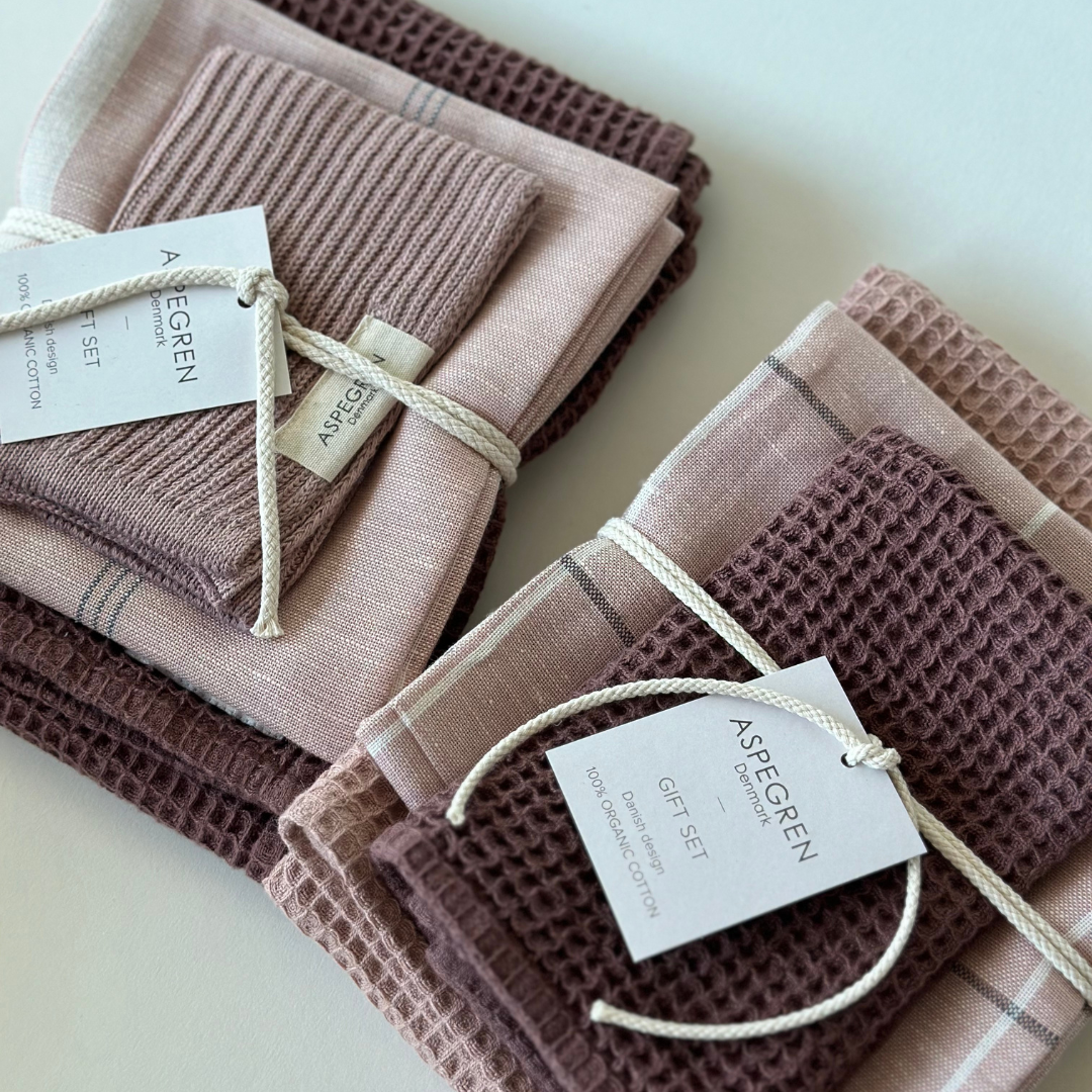 Lot of tea towel and wipers all aspegren denmark- raspberry