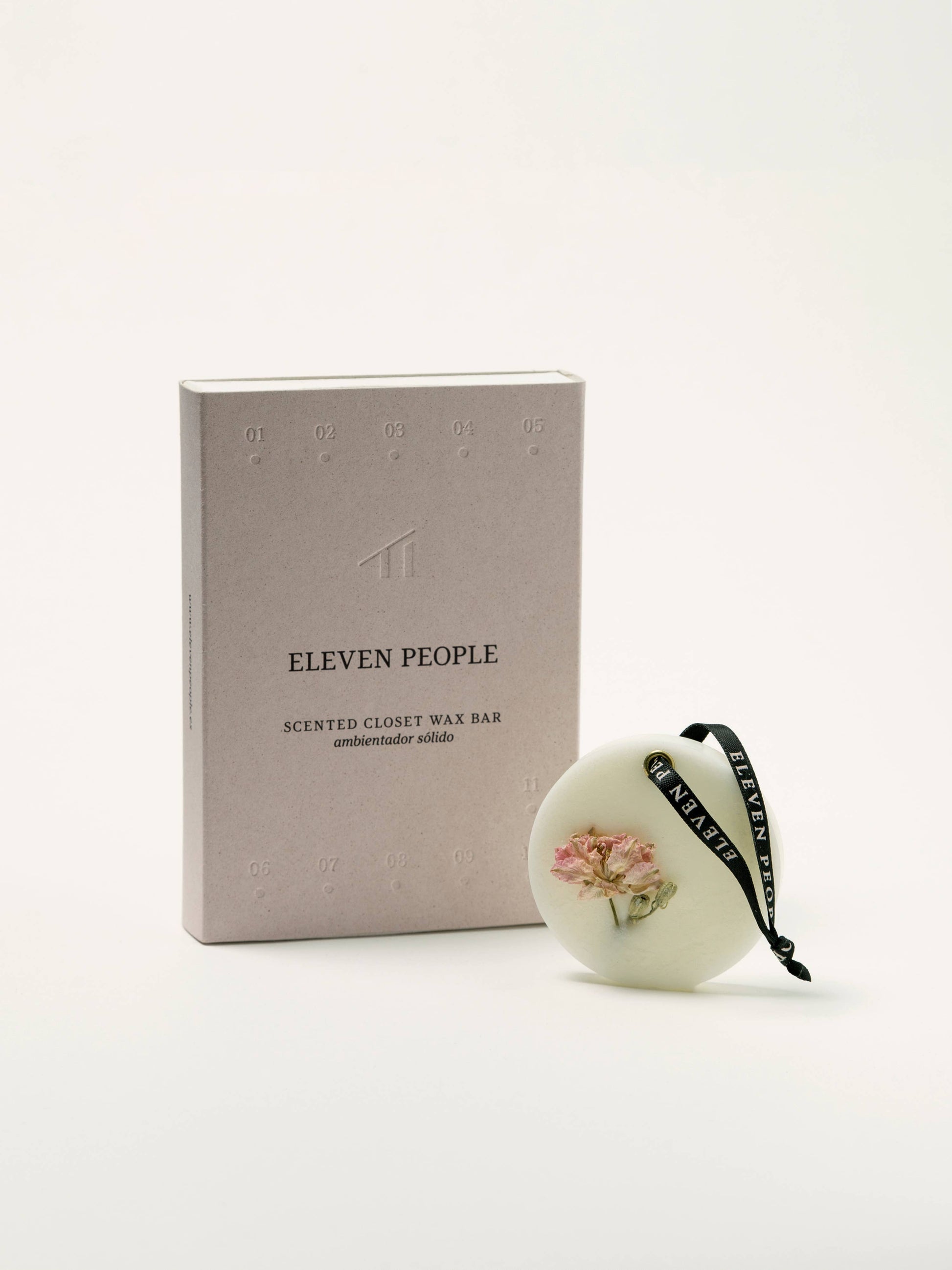 Numéro 07 : Poire, Pivoine et Patchouli Cire de Placard Désodorisant