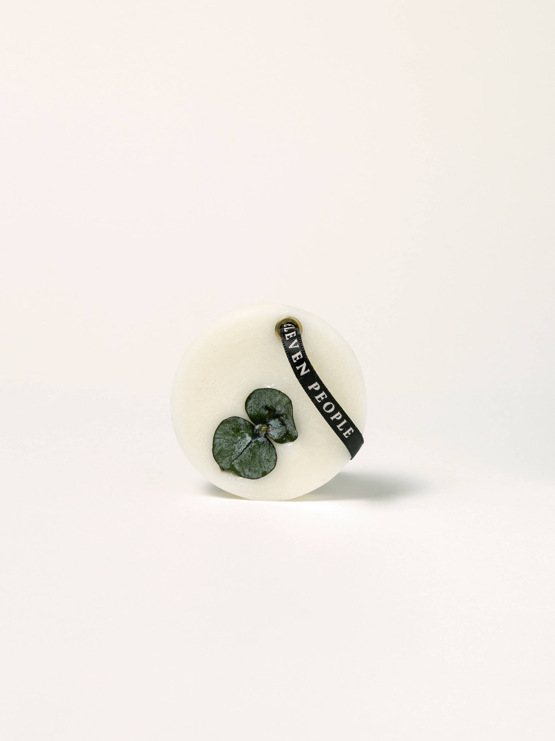 Number 08: Scented wax bar for sea salt cupboard, jasmine and cedar