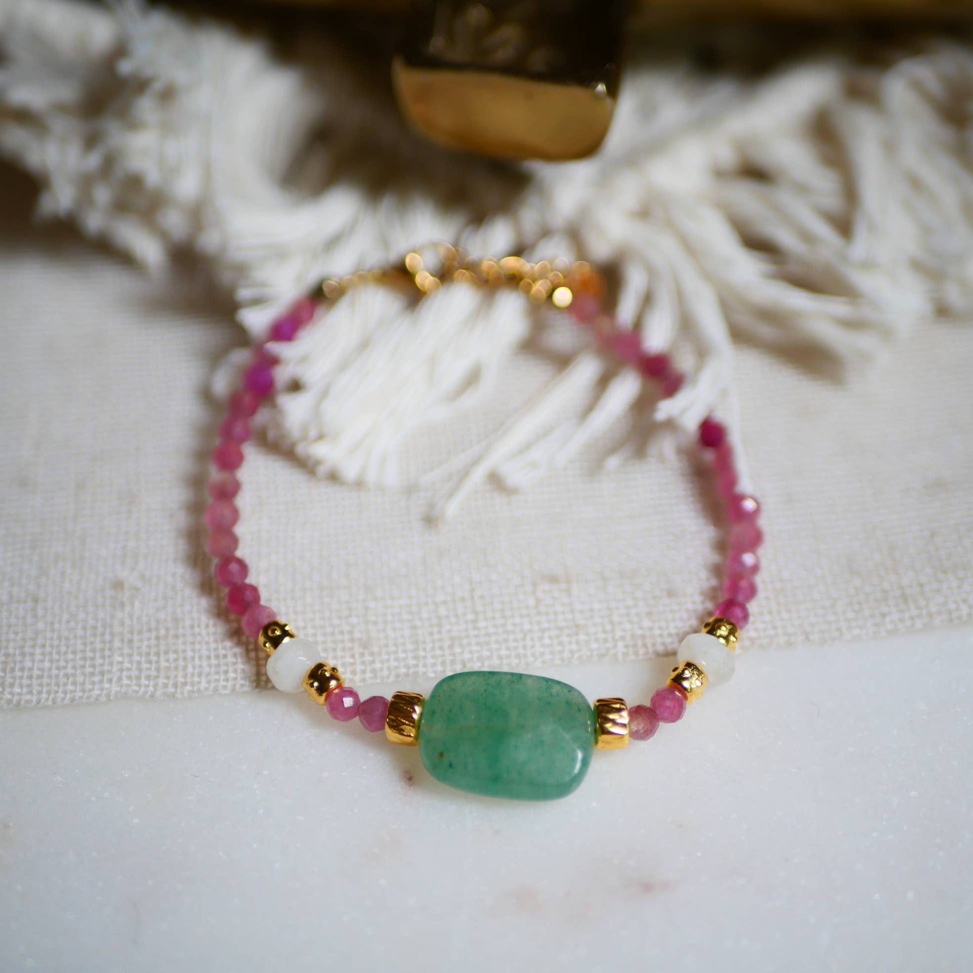 Udyati -Armband in rosa Turmalin und Abenteuer