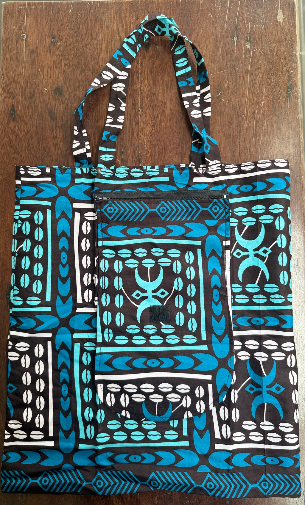 Akɔ – Sac cabas en wax pliable, fait main à Lomé