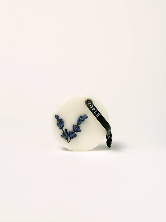 03 MIA Lavande Palo Santo et Safran. Désodorisant pour placard en cire / 2 tailles