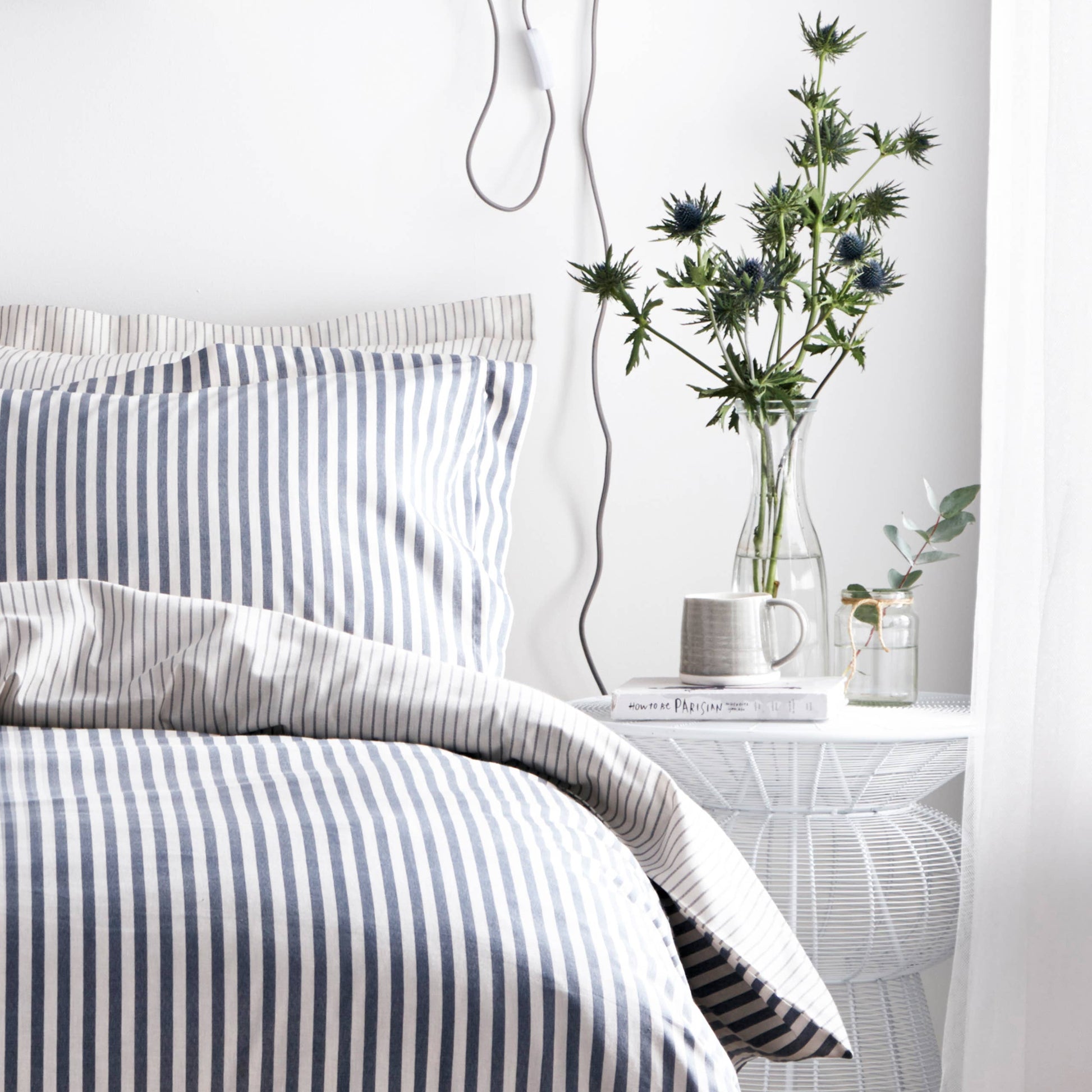 Parure de couette Hebden rayée réversible – Bleu marine & gris
