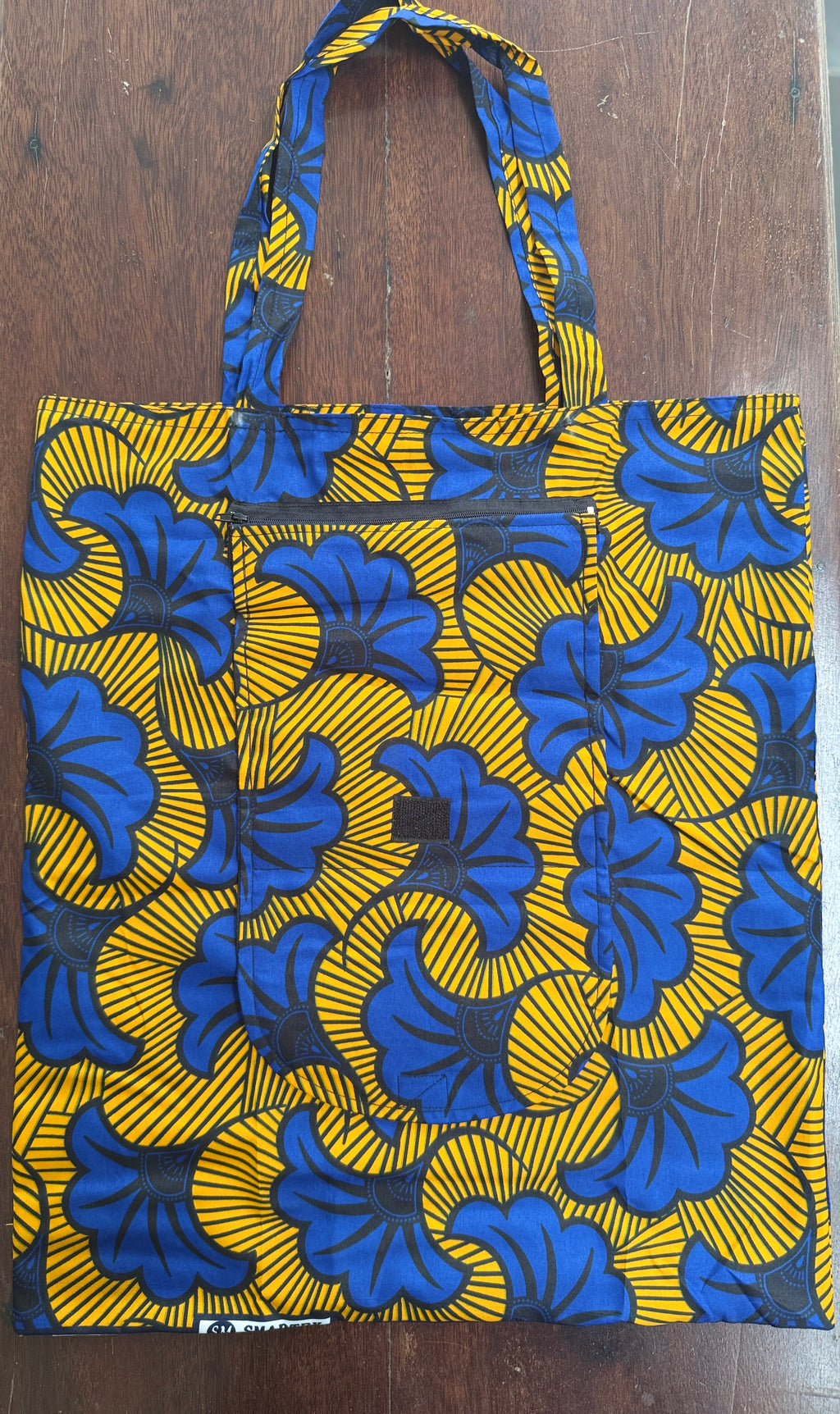 Akɔ – Sac cabas en wax pliable, fait main à Lomé