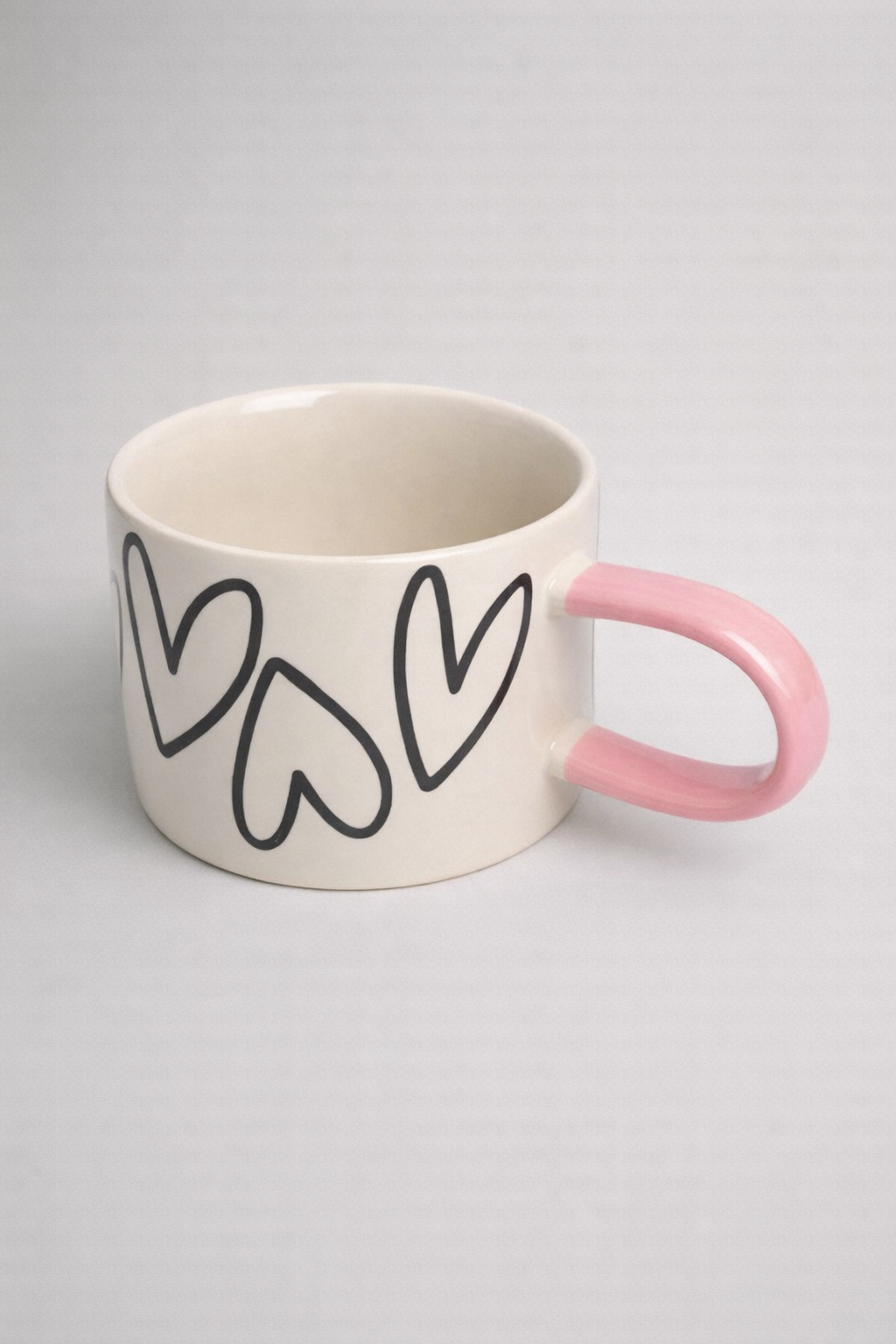 STONEWARE MUG – Hearts & Pink Handle Edition Last one available