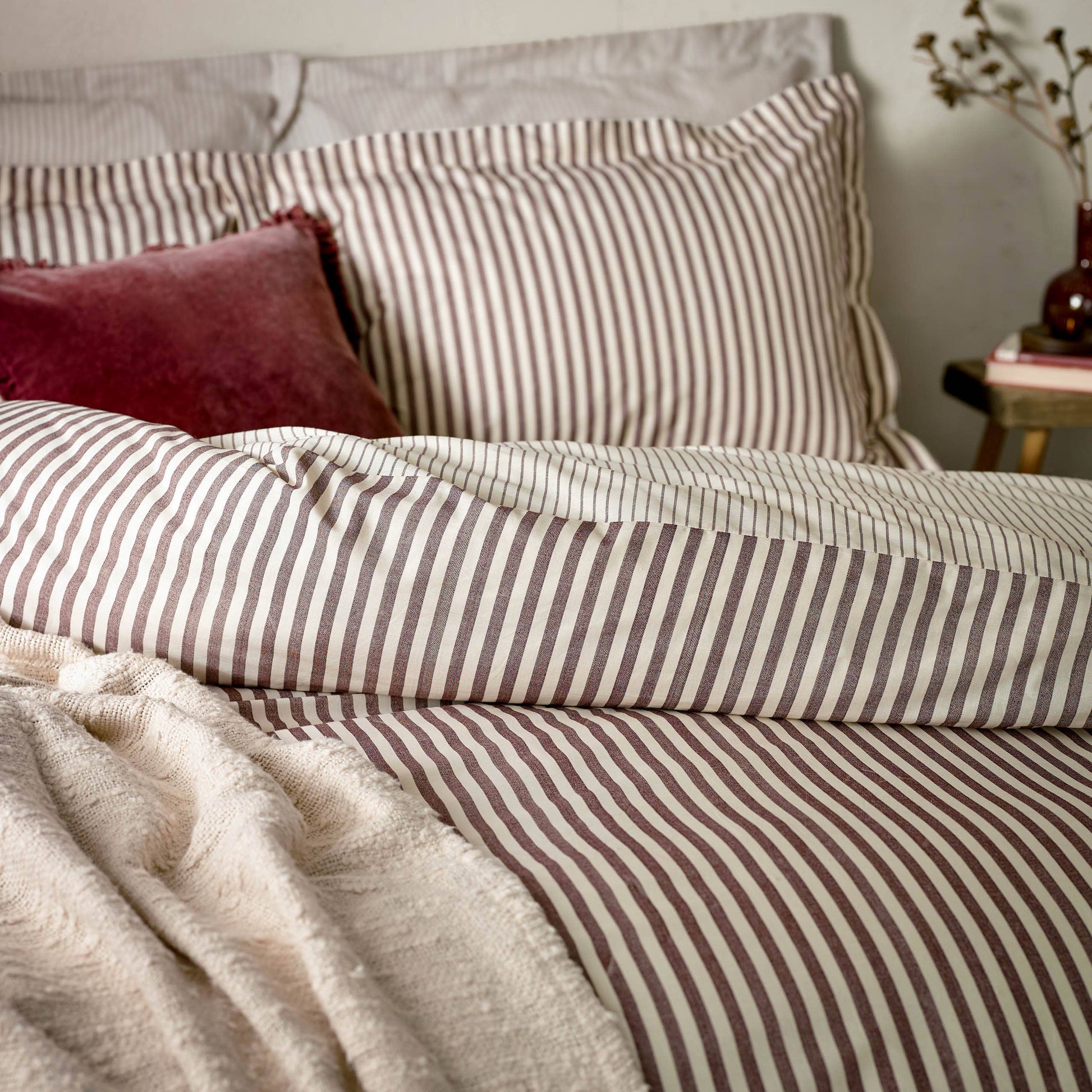Parure de couette Hebden rayée – coloris Betterave