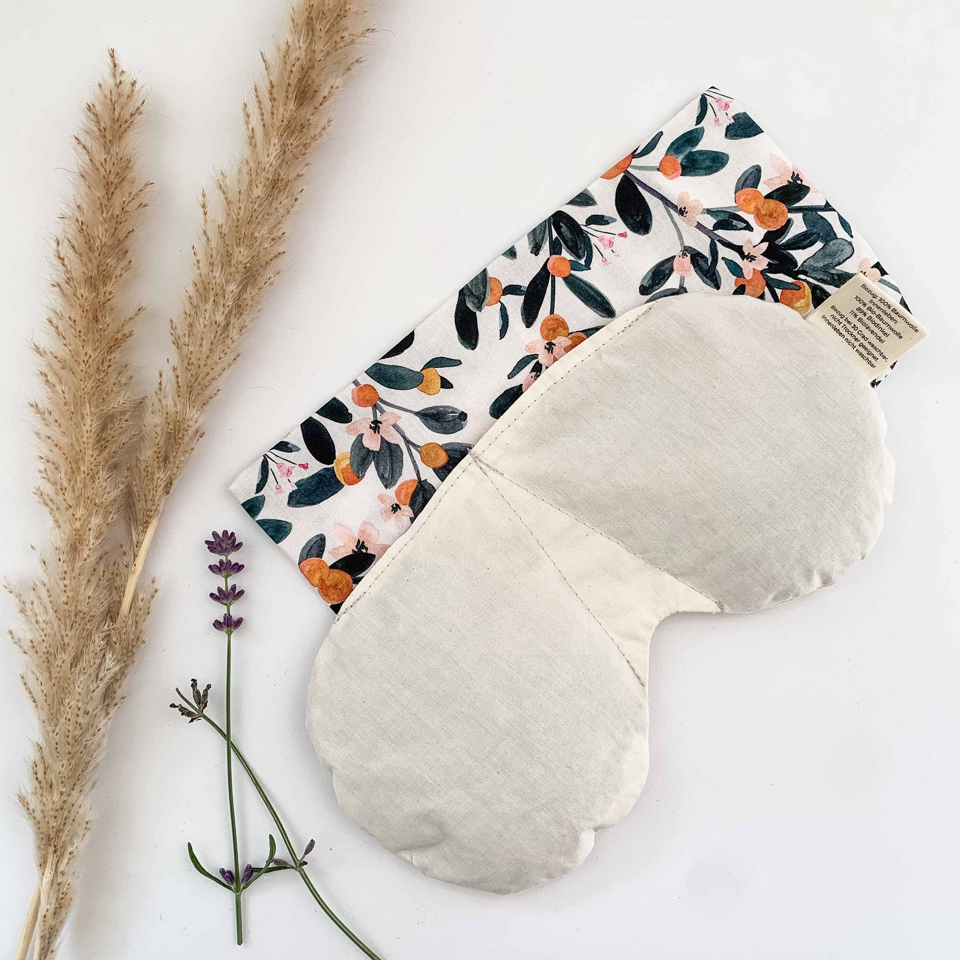 Orange/ sanddorn eyes cushion