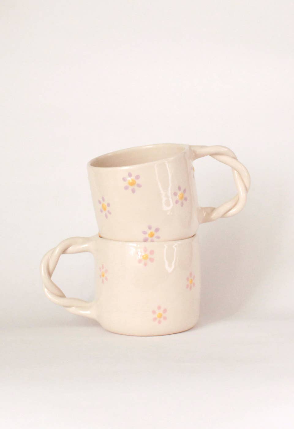 Tasse Noosa — Céramique faite main avec poignée tressée Dernier en stock