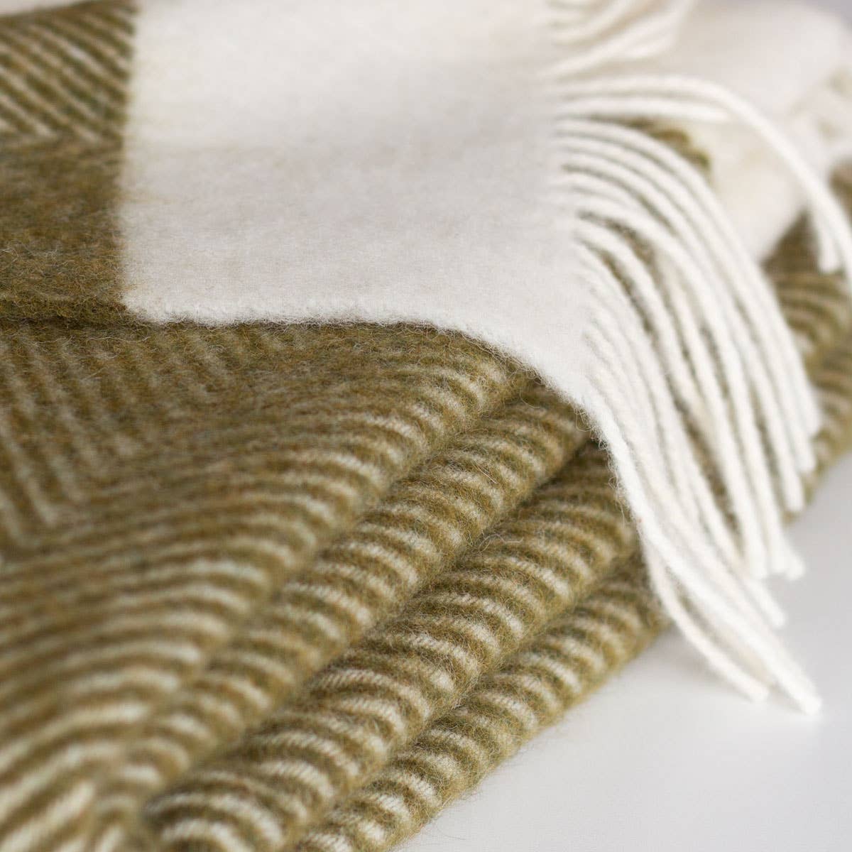Plaid Florence in New Zealand wool - Elegance and high -end comfort